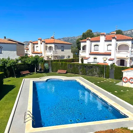Arenda Pino Alto Masia4 * הוספיטלט דה ל'אינפנט