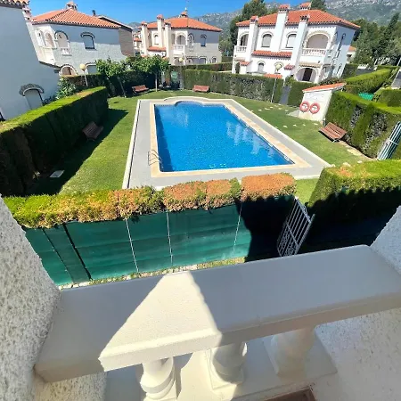 Arenda Pino Alto Masia4 * הוספיטלט דה ל'אינפנט